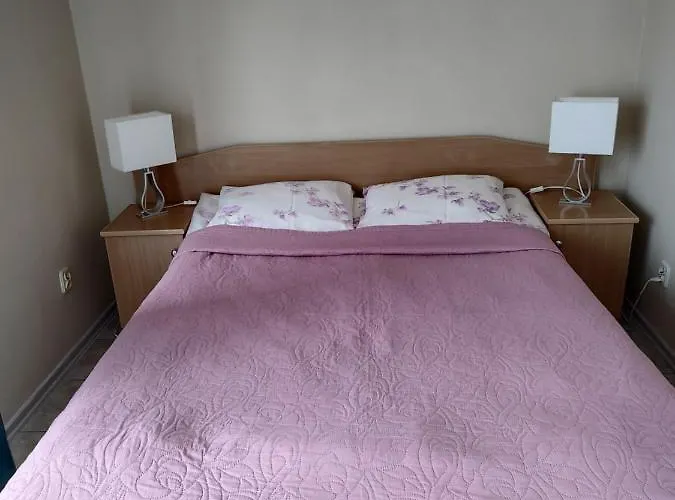 Aleksandra Δωμάτια σε οικογενειακή κατοικία *