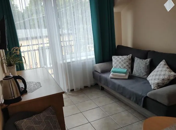 Δωμάτια σε οικογενειακή κατοικία Aleksandra