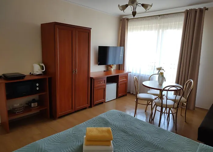 Aleksandra Δωμάτια σε οικογενειακή κατοικία *